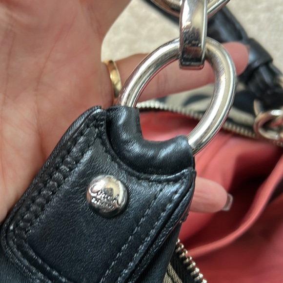 Authentic Coach purse, gentle use.  Inside looks more orange than pink - Picture 7 of 11